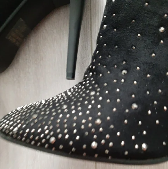 Booties - Picture 2 of 7